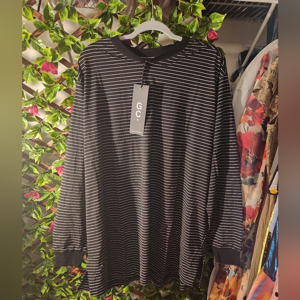 Men's Black Striped Long Sleeve Tee